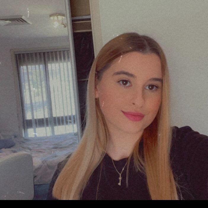 Isabella private tutor from sydney australia 25 hr